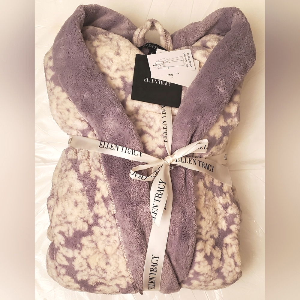 Ellen Tracy Floral Kimono Wrap Robe